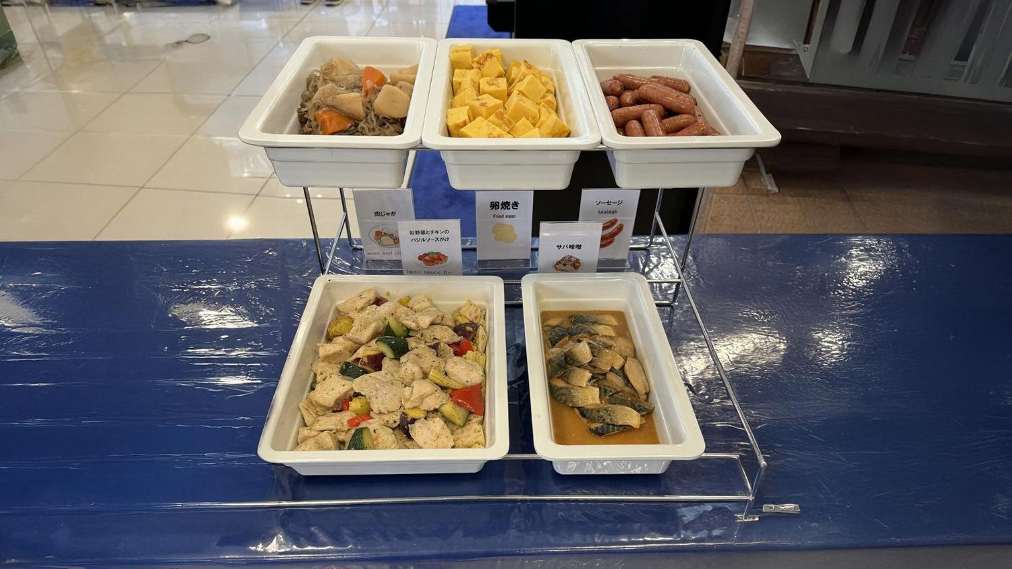 Toyoko Inn Atami Ekimae Buitenkant foto